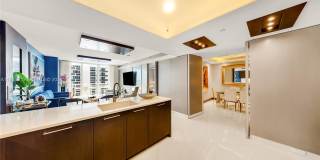 2821 N Ocean Blvd Gallery 8