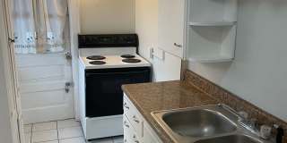 1123 W 23rd St Gallery 1