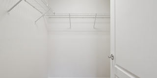 Summit Ridge Luxury Apartments Gallery 23