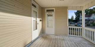 4 BED/1 BATH IN NEWARK Gallery 7
