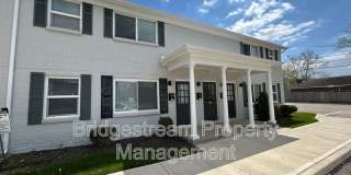 92 W Franklin Street Gallery 1