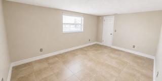 Stunning 3BD/2BTH Home in Holiday! Gallery 10