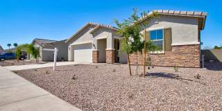 Newer 4 Bedroom, 2 Bathroom with Huge Backyard!!!  Great Kitchen with open Great Room!!!  2 Car Garage located in Highly sought after Oak Park!!!  Ready NOW for you!!! Gallery 3