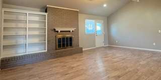 Well maintained house in great neighborhood!! Available Now! Gallery 16