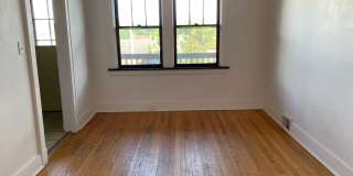 Charming Townhouse in a Beautiful Neighborhood Gallery 7