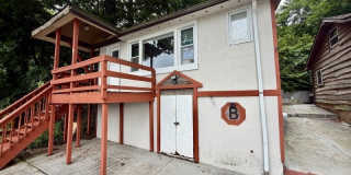 1 S Lakeside Ave Gallery 1