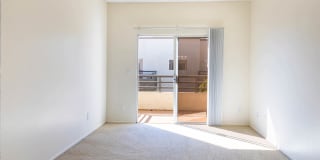 Park West Gallery 16