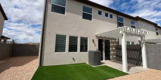4 BEDROOM SANDHOLLOW TOWNHOME FOR RENT! Gallery 38