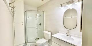 Beautifully Remodeled Upstairs Condo Unit with Private Balcony Patio in Downtown Fallbrook! Gallery 28