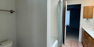 Cute 2 Bedroom 1.5 Bathroom Located In Downtown Albuquerque! Gallery 11