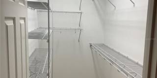 2614 DARTFORD TERRACE Gallery 17