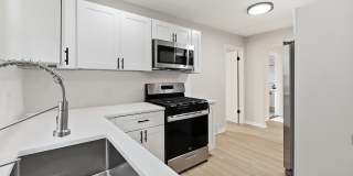 1470 Donovan Street Gallery 1