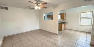 2517 East Culver Street Gallery 10