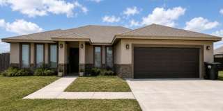 1405 Pecan Orchard Drive Gallery 1