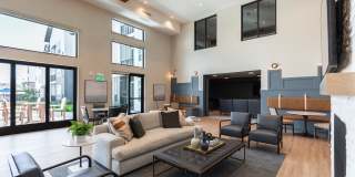 Avenida at Centerra Age 55+ Apartment Homes Gallery 19