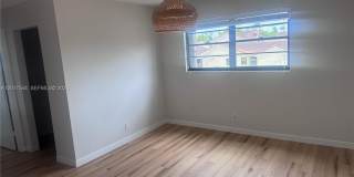 6532 NW 170th Ter Gallery 20