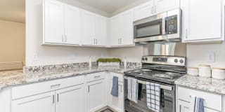 Alexander at Stonecrest Apartments Gallery 20