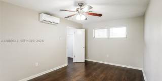 4896 NW 6th Ct Gallery 9