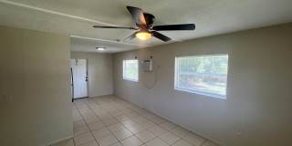 ** FOR RENT 2/1 READY FOR A LONG TERM TENANT -- FORT MYERS -- PET FRIENDLY ** Gallery 3