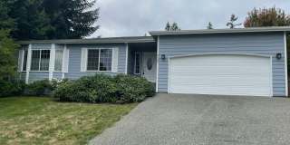 Single Level Useless Bay Home with Bonus Room! Gallery 1