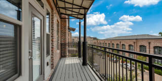 The Canal Gallery 24