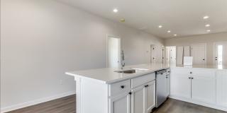 Beautiful Four Bedroom, Two Bathroom Falcon Falls Gallery 8