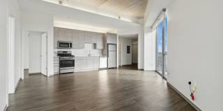 1904 N Milwaukee Ave Gallery 2