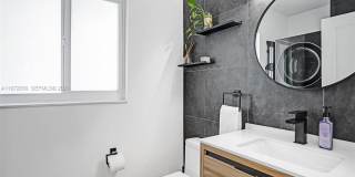 3320 NE 13th Ave Gallery 22