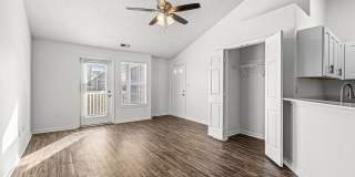 Buffalo Creek Apartments Gallery 25