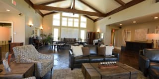 Lake Forest Gallery 28