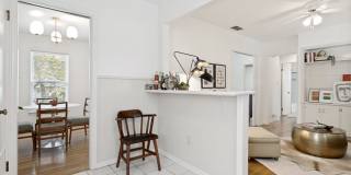 CONTEMPORARY HOME IN ALAMO HEIGHTS Gallery 17
