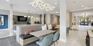 Innsbrook Square Gallery 16