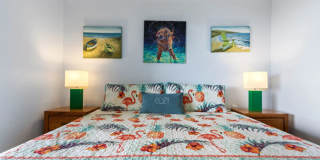 208 W Saturn Ln Gallery 19