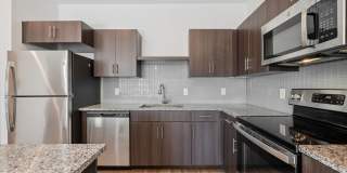 Elements on Third Gallery 16