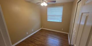 8913 ERIN Court Gallery 11