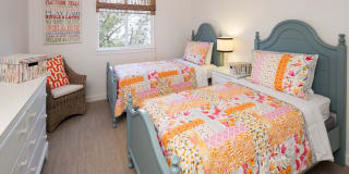 Yardley Crossing Gallery 3