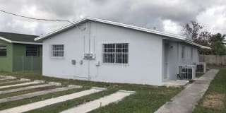 440 Northwest 13th Street Gallery 1