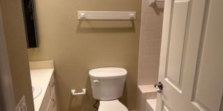 6165 Chesham Dr Apt 9 Gallery 8