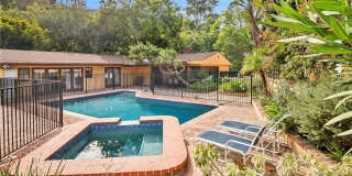 2500 Benedict Canyon Gallery 1