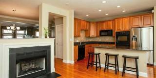 1012 HAVENCREST Street Gallery 1