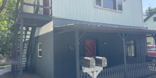 223 Edgington Ln Gallery 4