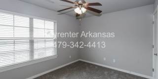 Gorgeous 3 bed/3 bath home in great Bentonville neighborhood Gallery 26