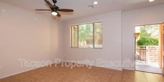 2442 East Emerald Moon Drive - 1 Gallery 13