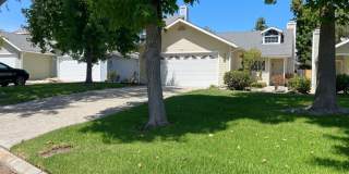 Charming 3-Bedroom Home on a Quiet Cul-de-Sac Gallery 1