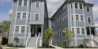 Beautiful 5 bed penthouse unit in lower Allston available 9/1/26 Gallery 14