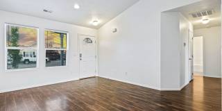 3 Bedroom, 2 Bath, 2-Car Garage with Room to Park Your Toys! Gallery 5