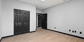 202 N Mulberry Street Gallery 20
