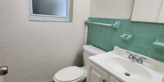 Clean 3 bedroom block home in Daytona! Gallery 19
