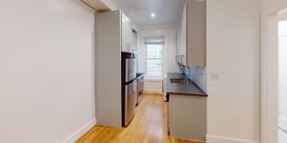 2363 Van Ness Gallery 6