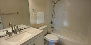 3 bedroom 2 bath condo in Ridgecrest in  Waikalani comes with 2 parking Gallery 8